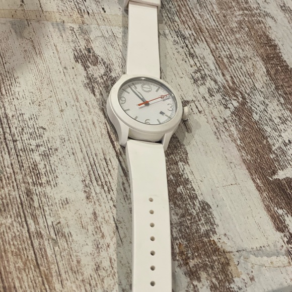 ESQ by Movado - Picture 2 of 2